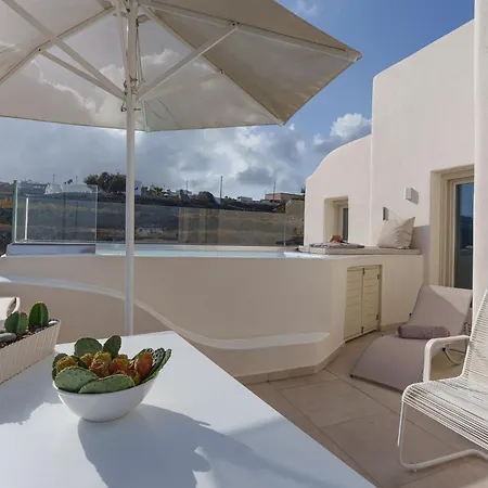 Lithos Apartment