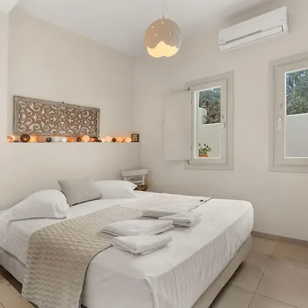Lithos Apartment Pyrgos Kallistis