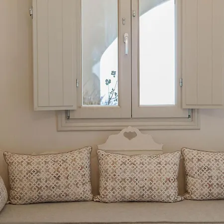 Lithos Apartment Pyrgos Kallistis