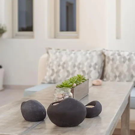 Lithos Apartment Pyrgos Kallistis